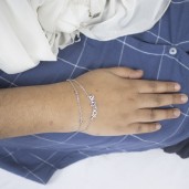 https://www.himelshop.com/Great Looking Silver Alloy Bracelet for Women or Girl